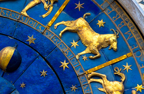 Der Steinbock in der Astrologie der Sternzeichen ist ein analytischer Geselle im Alltag!