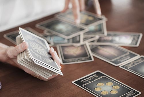 Das Online-Tarot für Partnerschaft und Familie - Wie stehen Ihre Sterne im Tarot-Orakel?